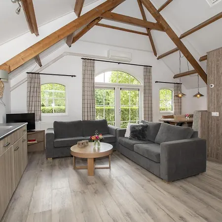 Vakantieboerderij Mariahoeve-logies #boerenhuis Woubrugge