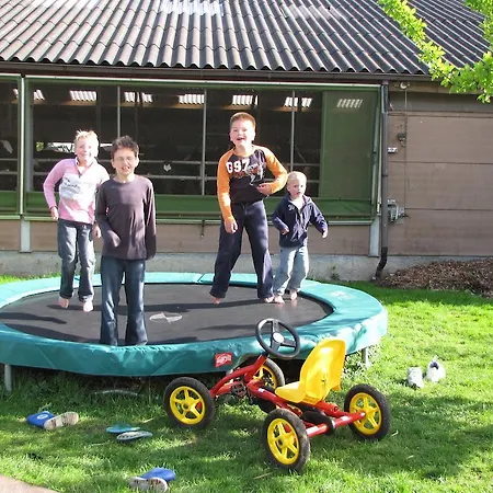 Vakantieboerderij Mariahoeve-logies #boerenhuis Woubrugge